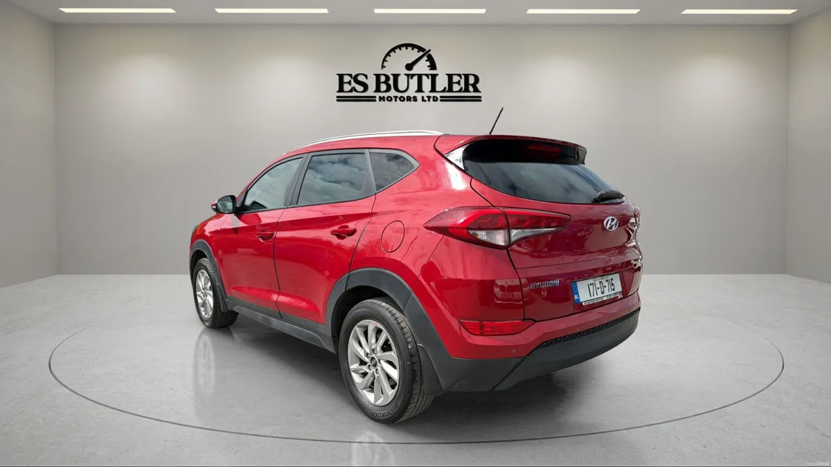 2017 Hyundai Tucson  1.7L Diesel Premium - Image 3