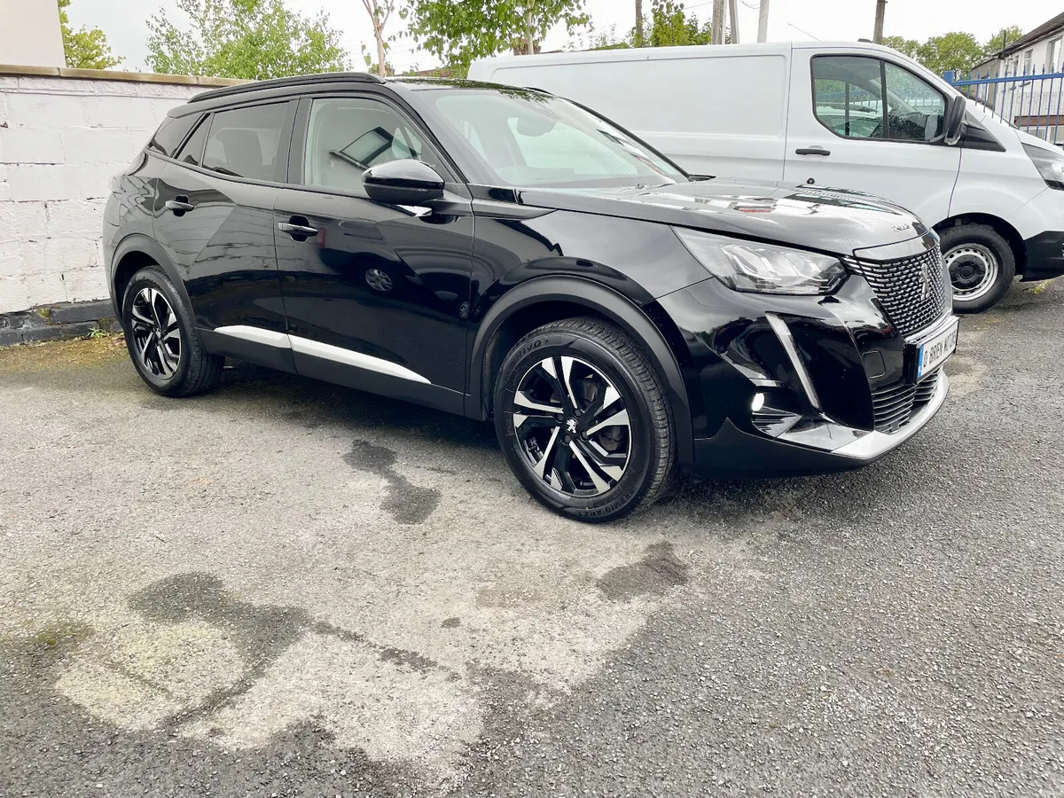 Peugeot 2008 Allure 1.2 Petrol 100BHP Manual,2022 - Image 2