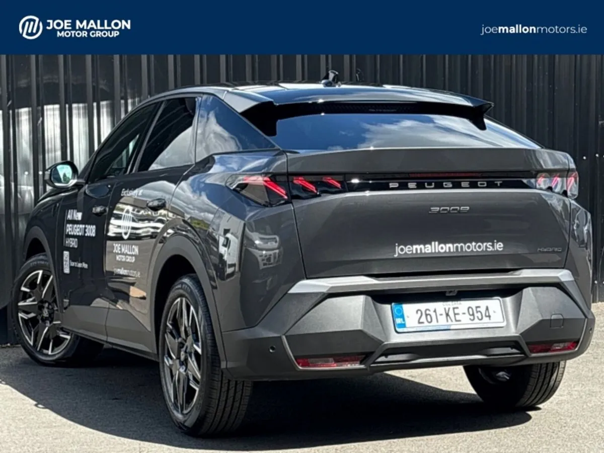 Peugeot 3008 1.2 MHEV 145bhp eDCS6 GT Hybrid ** Am - Image 3
