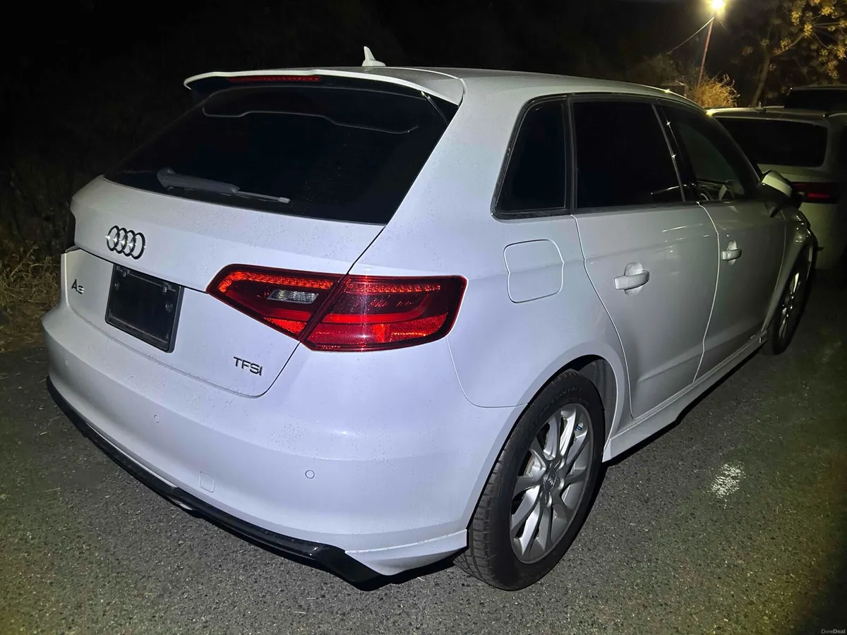 AUDI A3 1.4 TFSI AUTO 2014 - Image 2