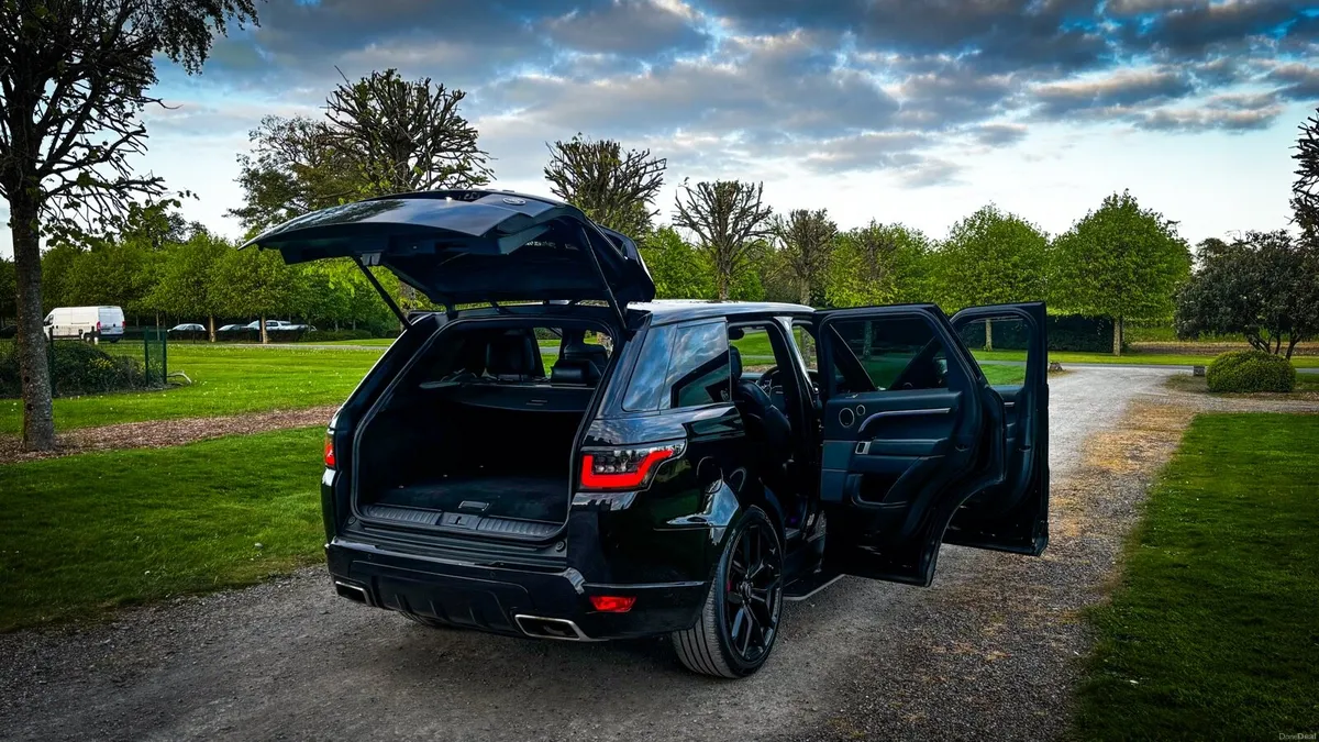 211 Range Rover Sport P400e - Image 2