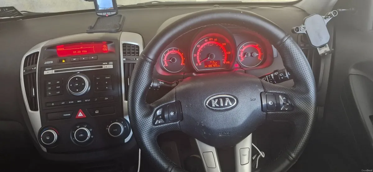 Kia Ceed 2011 - Image 3