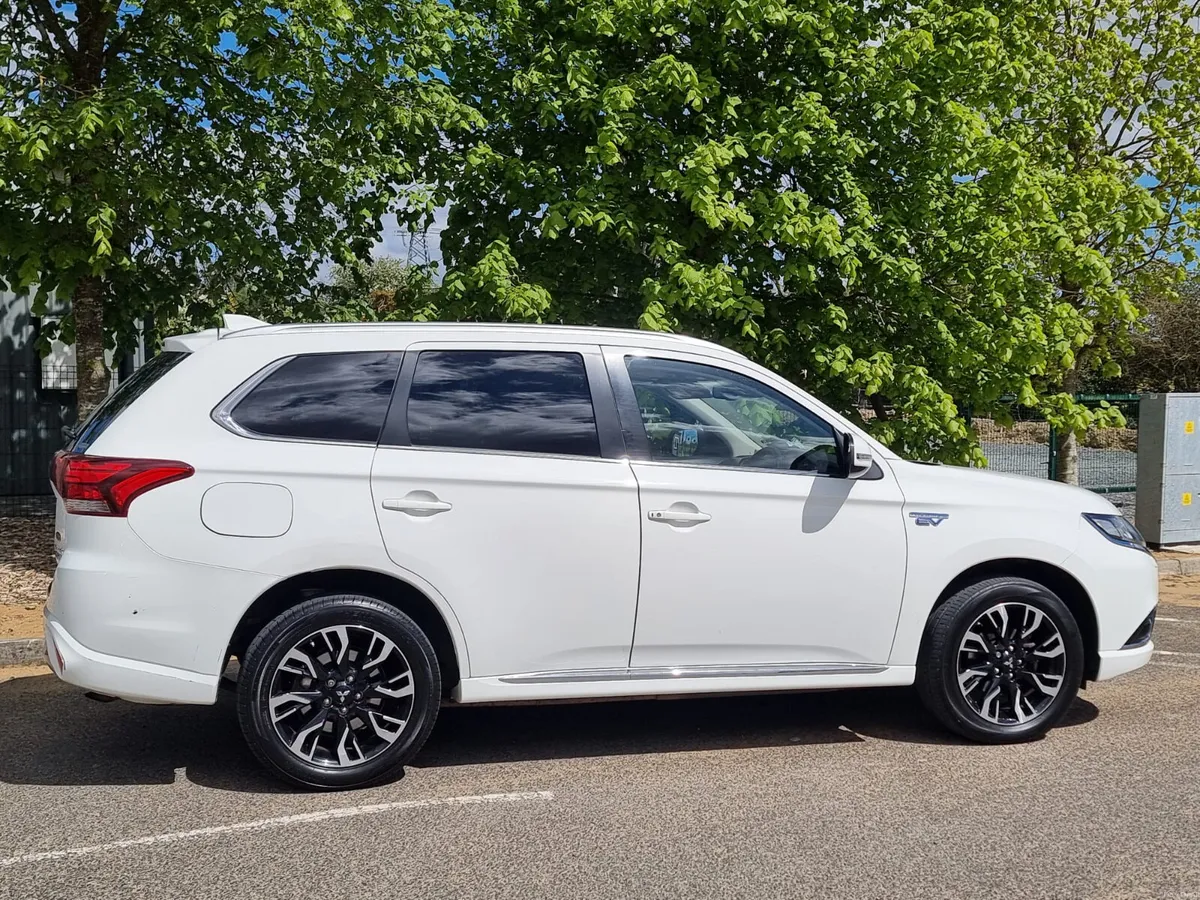 2018 MITSUBISHI OUTLANDER HYBRID AUTO €16,900 - Image 5