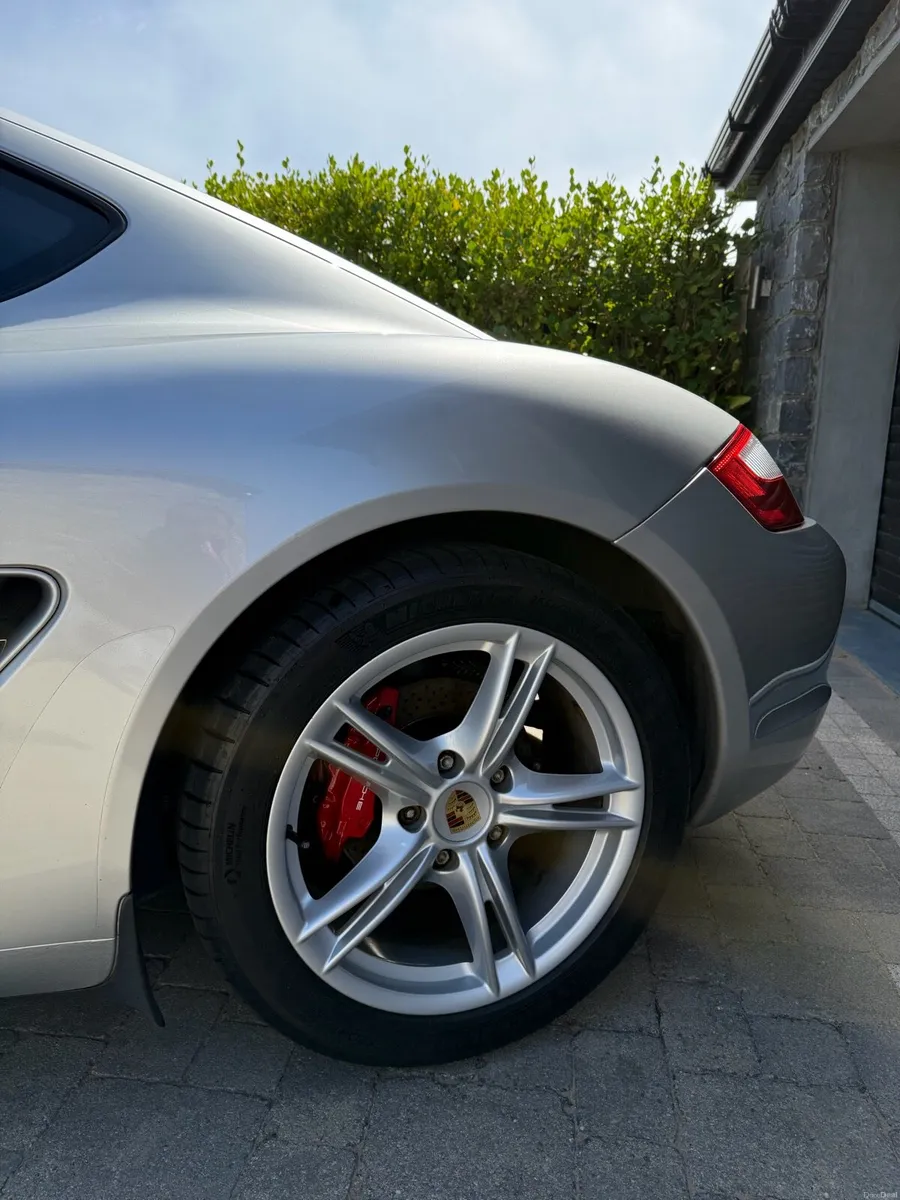 Porsche Cayman - Image 4