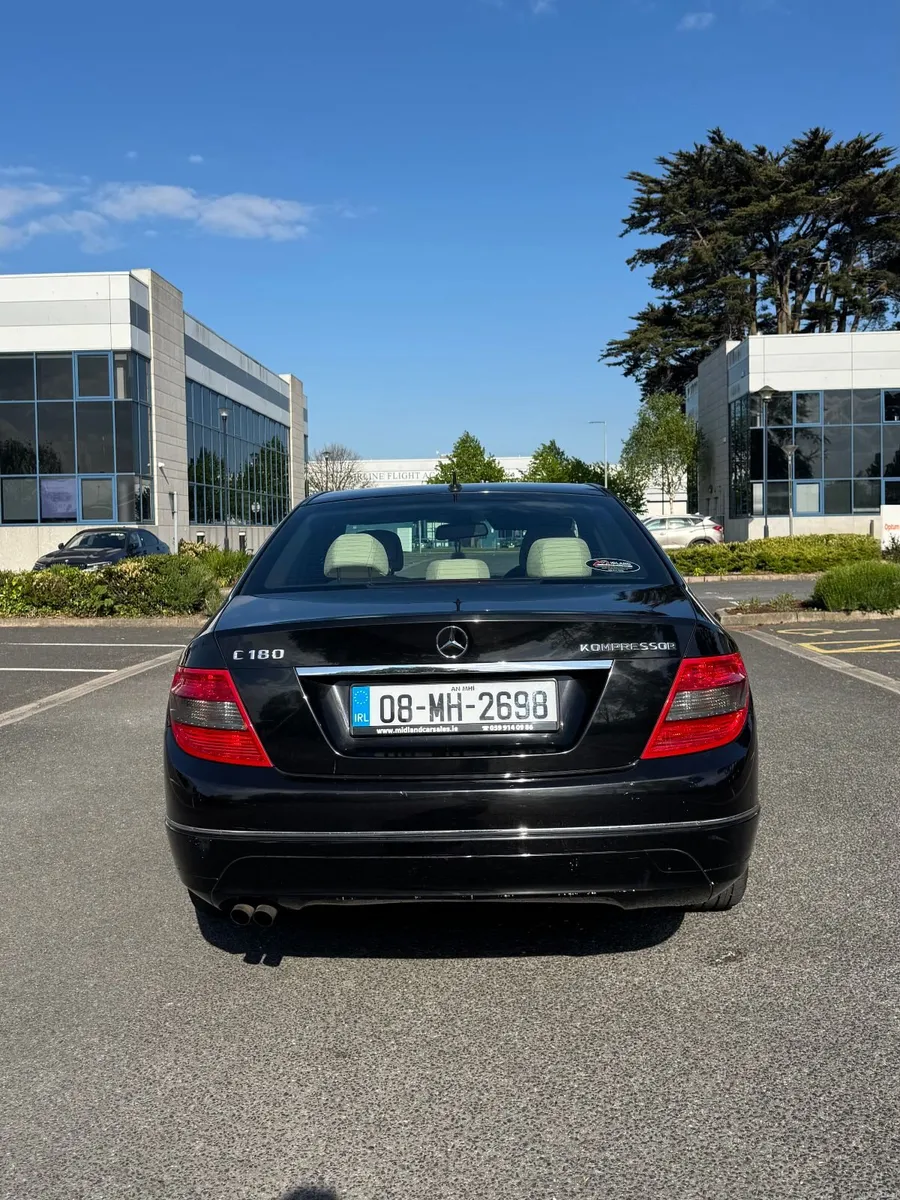 Mercedes-Benz C-Class 2008 - Image 4