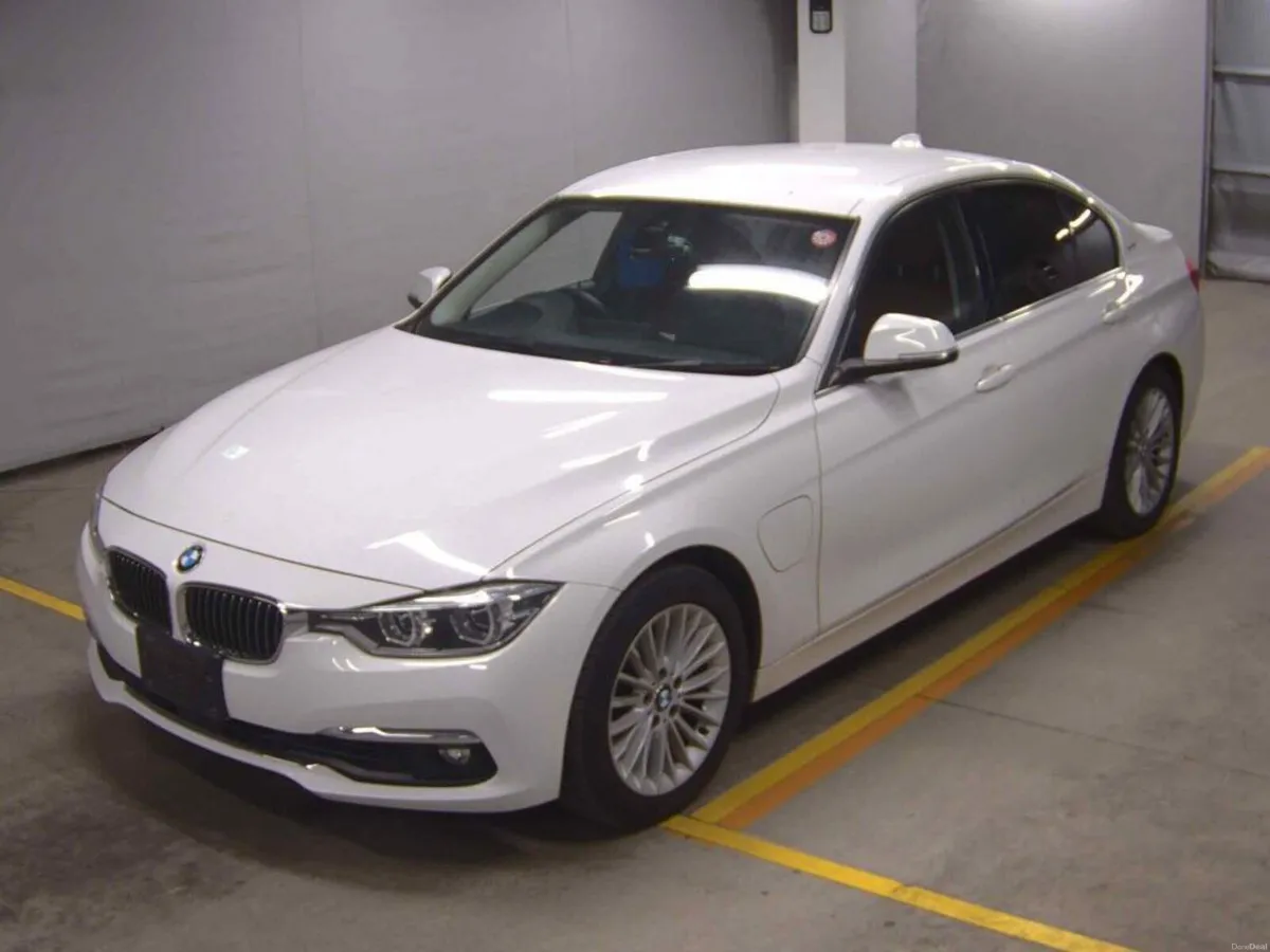 BMW 330E LUXRY AUTO 2016 2.0 PETROL HYBRID - Image 3