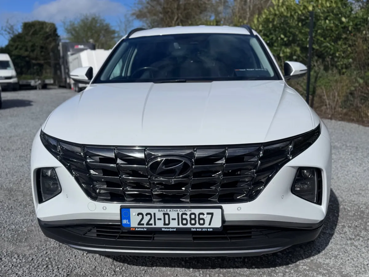 2022 Hyundai Tucson Petrol Hybrid - Image 3