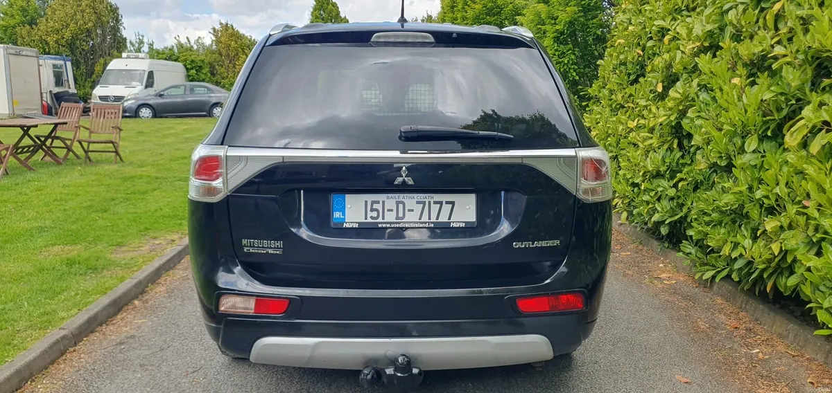 2015 mitsubishi outlander - Image 3