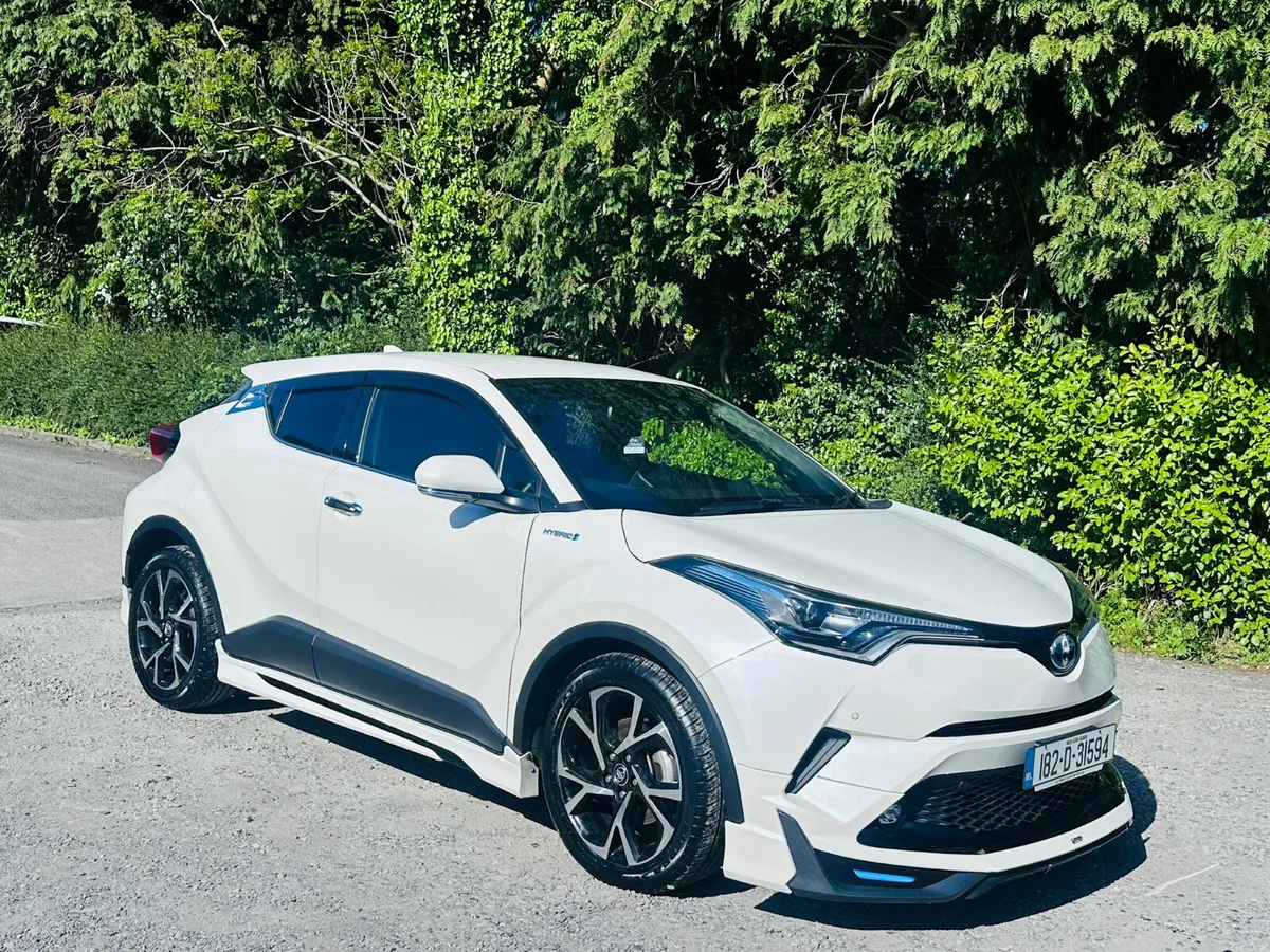 Toyota C-HR 2018 TOPSPECS SPORTS MODEL - Image 2