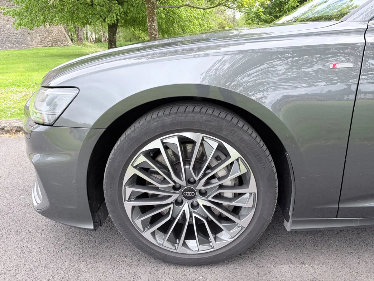 Audi A6 2023 Quattro S-Line - Image 5