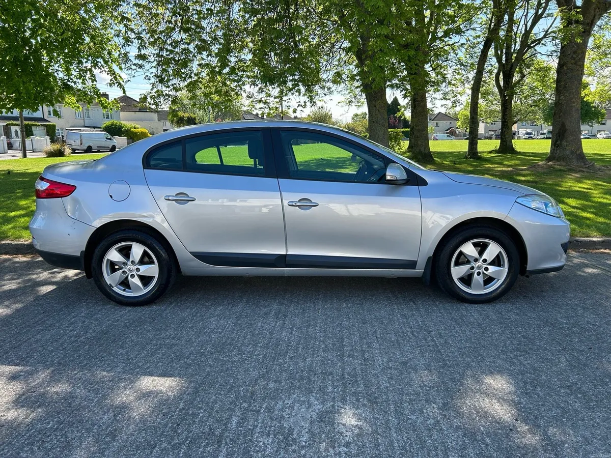 2011 Renault Fluence 1.5 DCI // NCT & TAX - Image 2