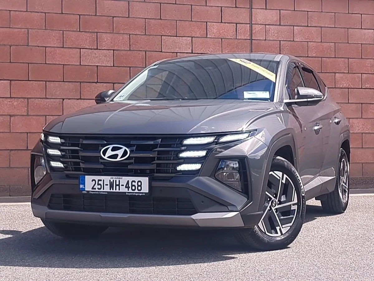Hyundai Tucson Comfort Plus 1.6 Diesel with full s - Image 2