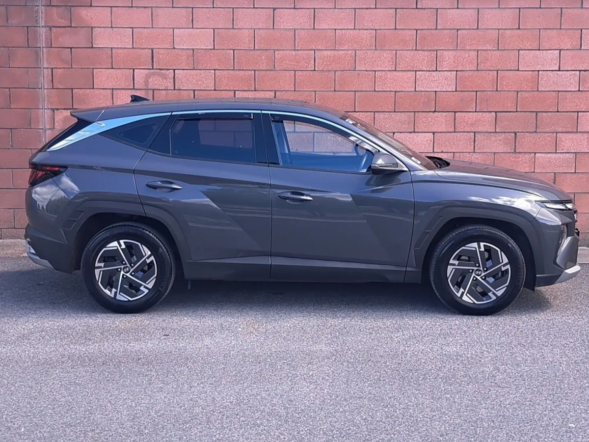 Hyundai Tucson Comfort Plus 1.6 Diesel with full s - Image 4