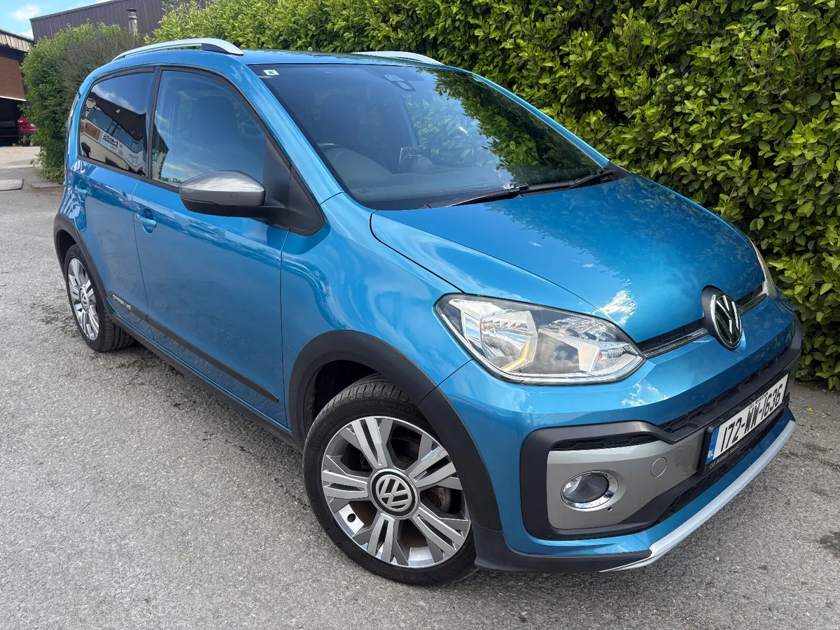 Volkswagen Cross up! 2017 AUTO HIGHLINE - Image 1
