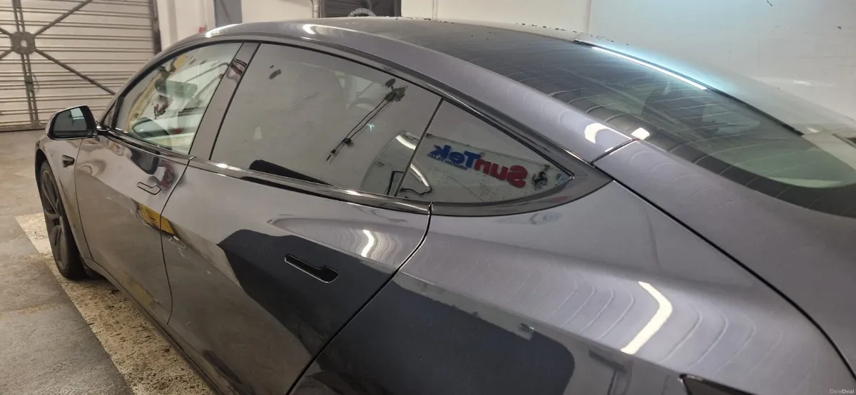Tesla Model 3 Performance 462bhp LOW MILES - Image 2