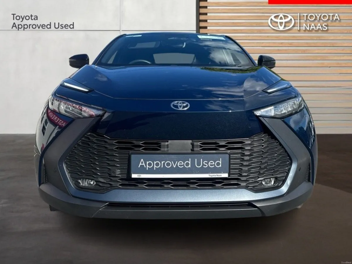 Toyota C-HR Hybrid Sport - Image 5