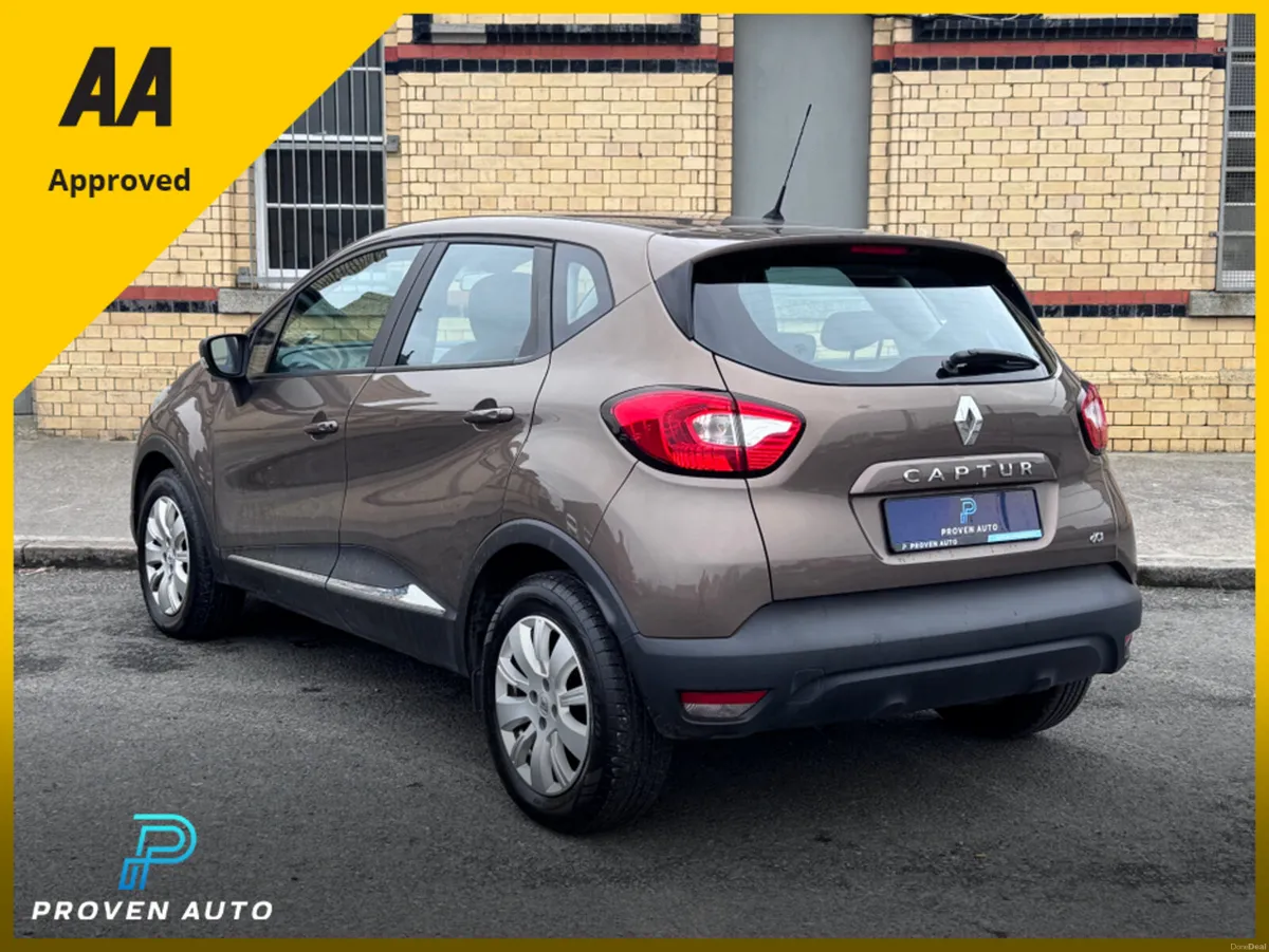 Renault Captur LIFE 1.5DCI NEW NCT 05/27  TIMING B - Image 3