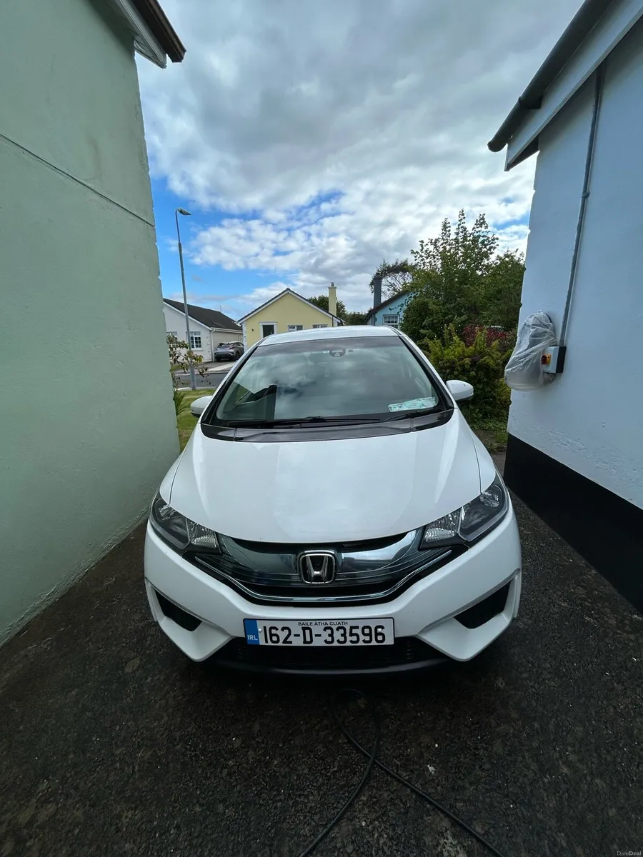 162 Honda Fit 1.5 Hybrid Automatic - Image 1