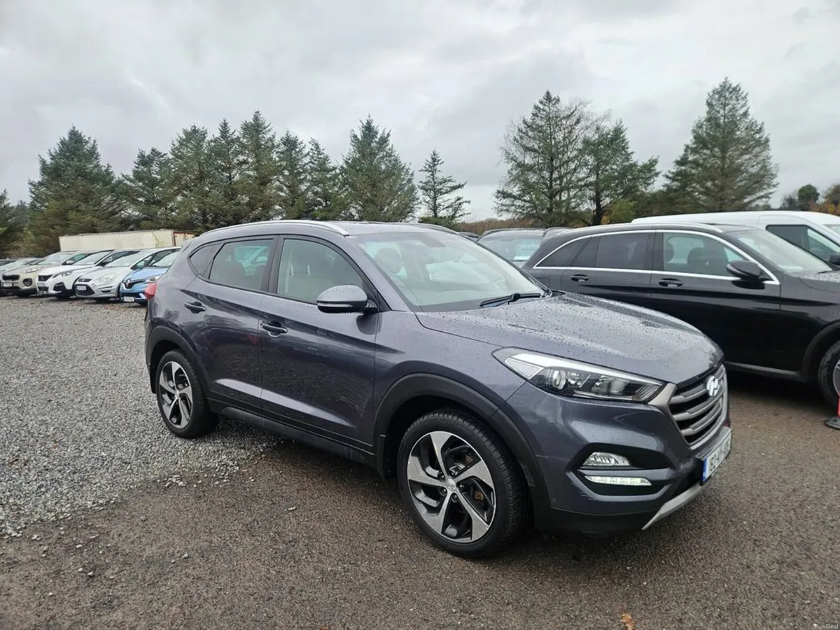 Hyundai Tucson Executive SE 5DR - Image 1