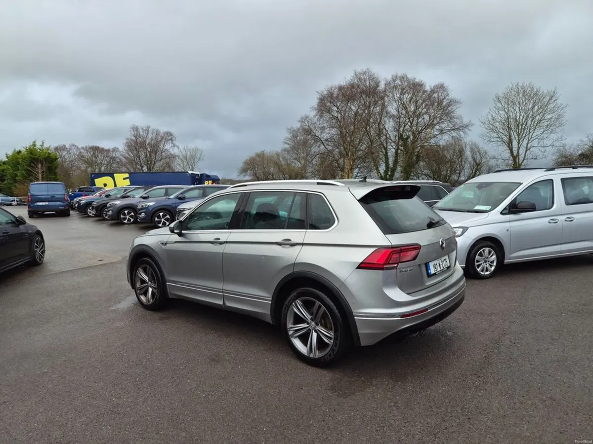 Volkswagen Tiguan R Line 2.0tdi M6F 150HP 5DR - Image 4