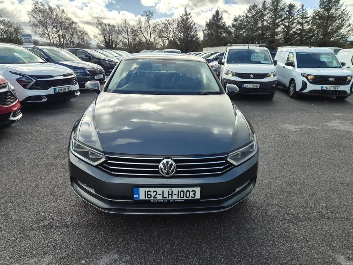 Volkswagen Passat HighLine 1.6tdi M6F 120HP 4DR - Image 3