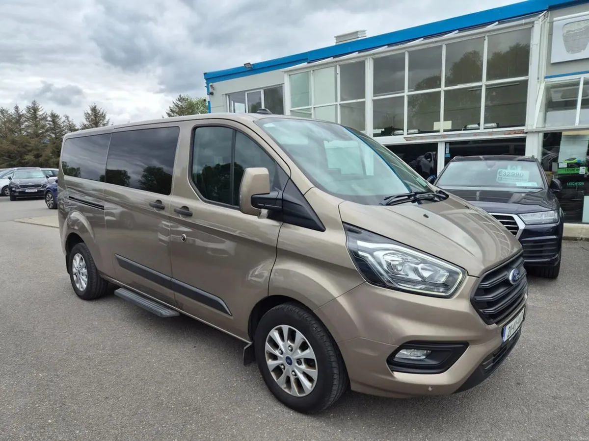 Ford Transit Custom Kombi 320L Trend 2.0TD130 4 - Image 1