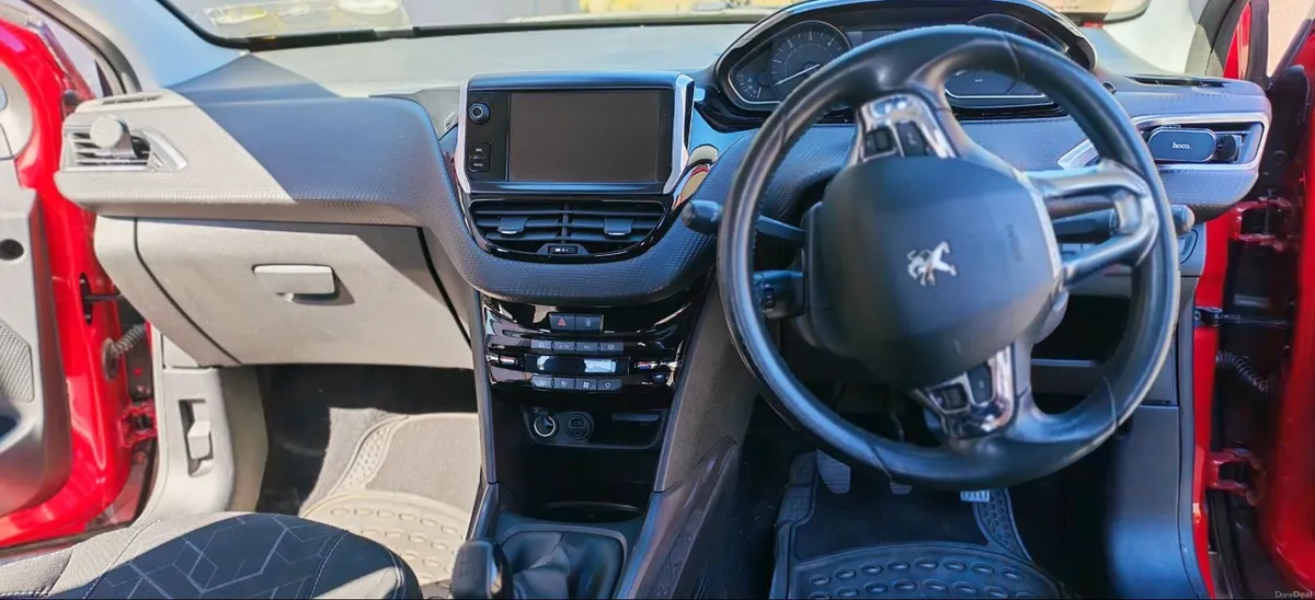 Peugeot 2008 2018 - Image 4