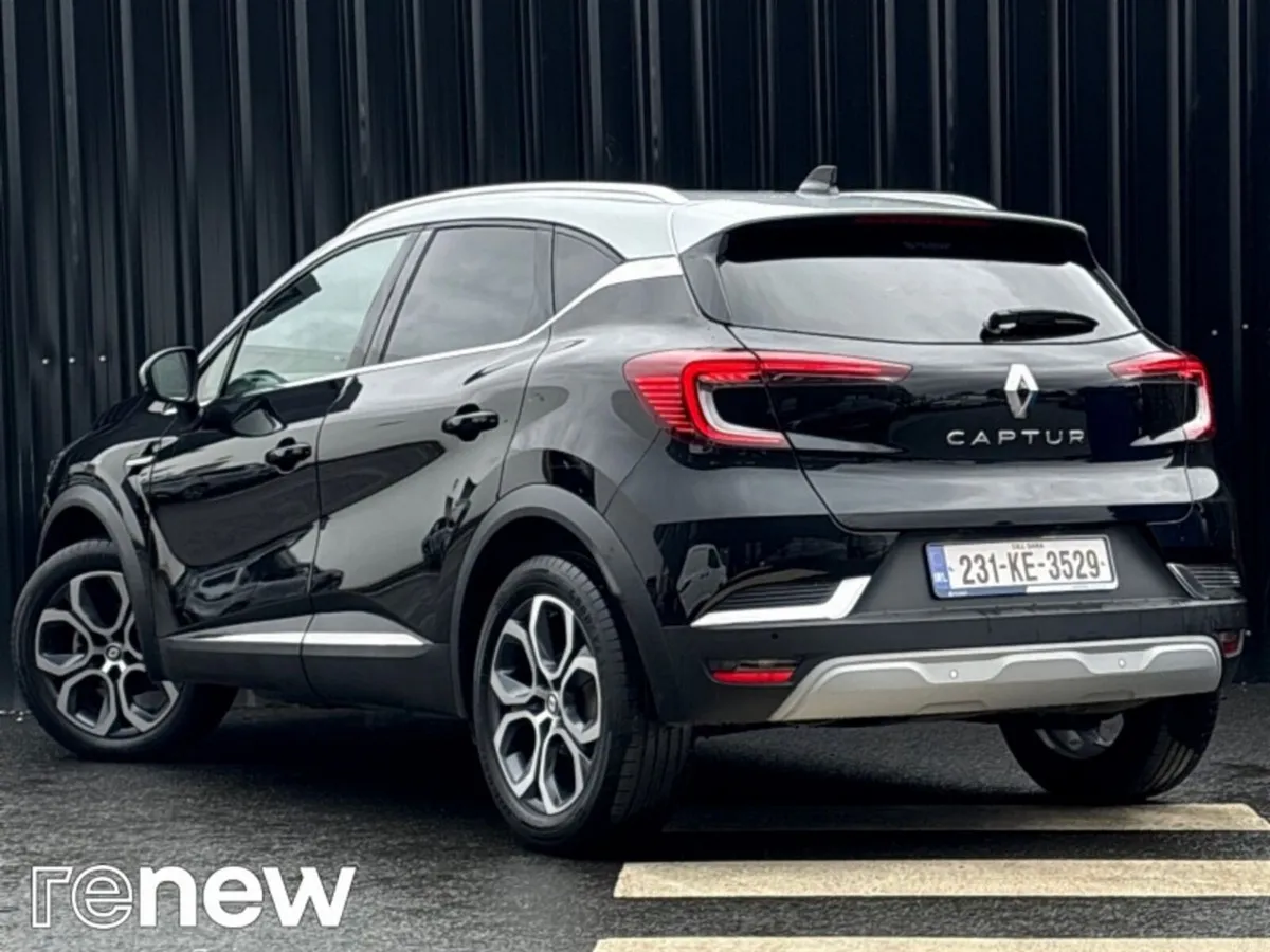 Renault Captur TCe 90 Techno - Image 2