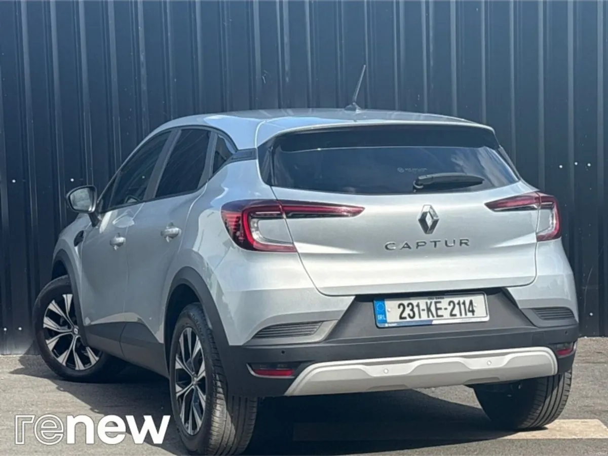 Renault Captur TCe 90 Evolution - Image 2