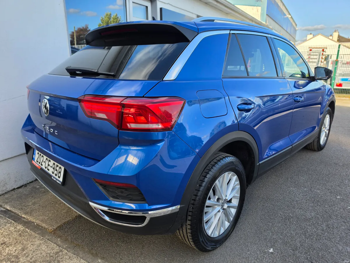 2020 Volkswagen T-Roc 1.6Tdi Design Manual 115BHP - Image 3