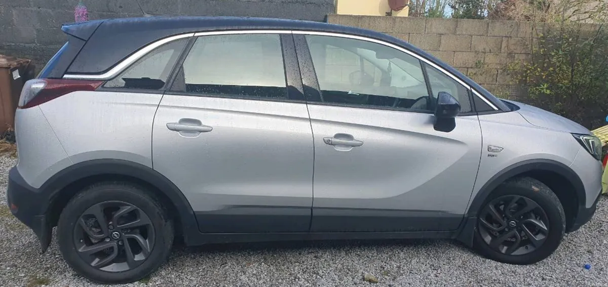Car - Image 3