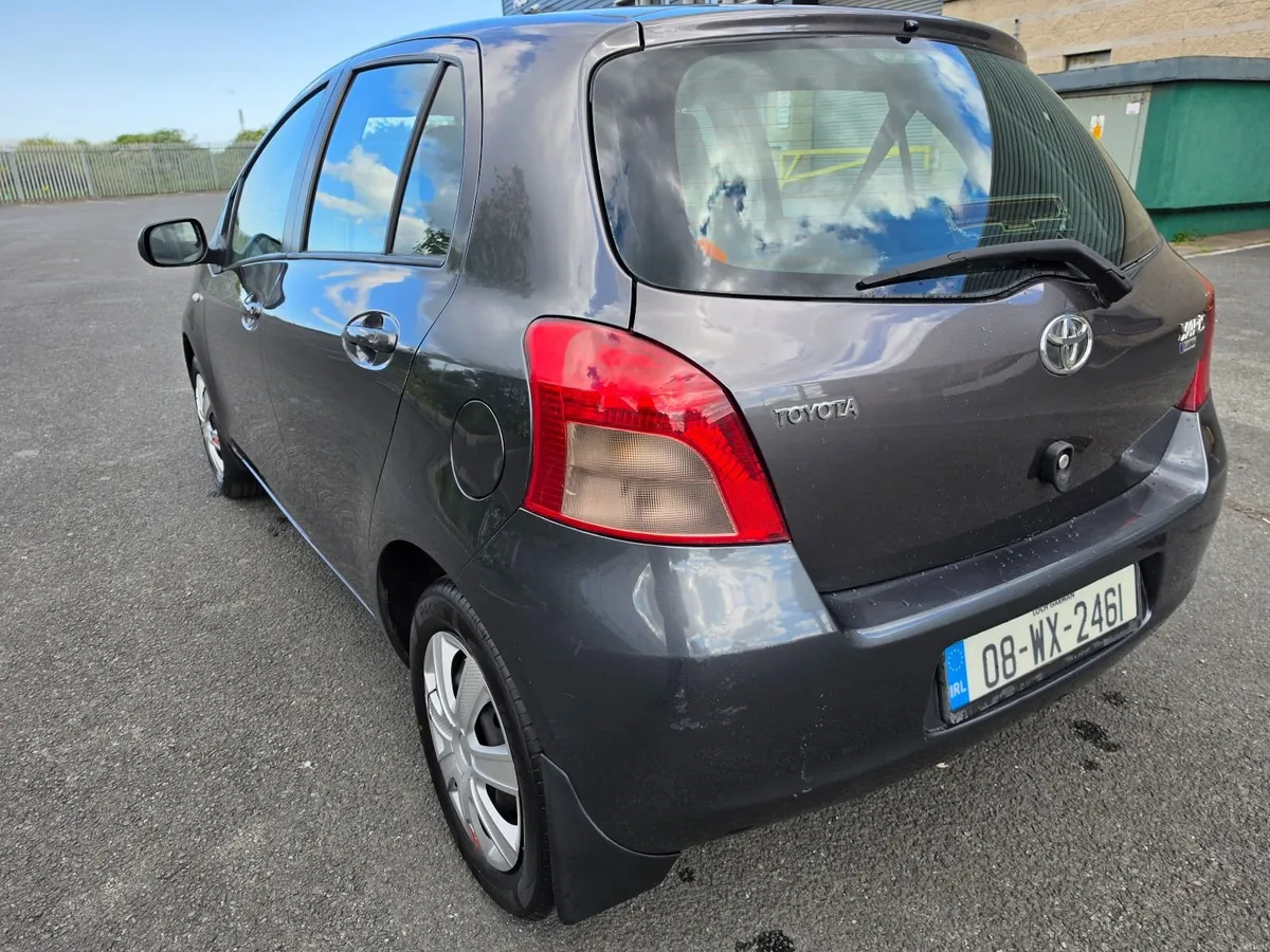2008 Toyota Yaris 1.3 Luna NCT 02/27  Taxed 08/26 - Image 4