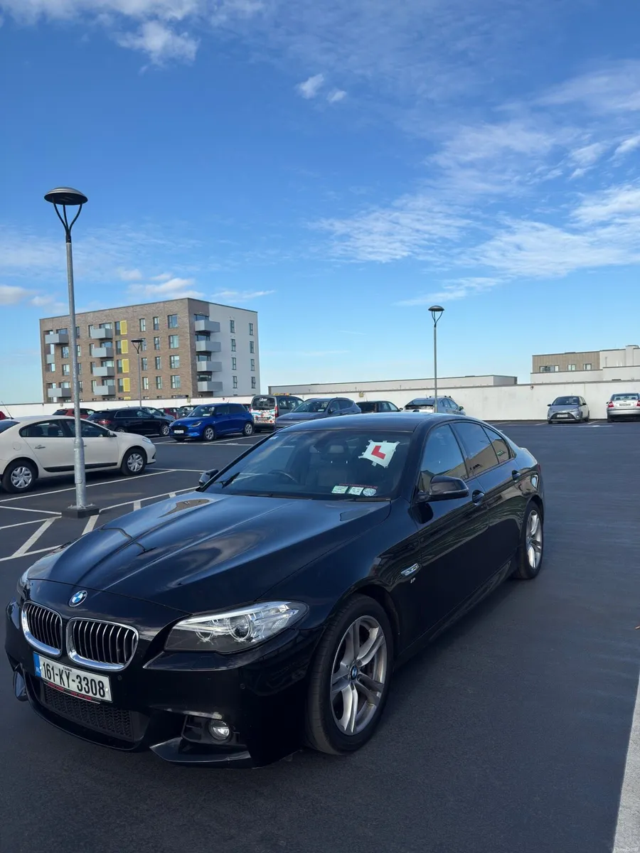 2016 BMW 5 series - Image 2
