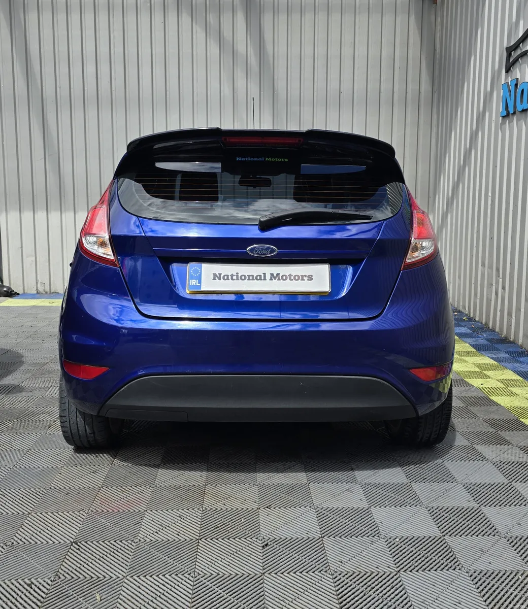 2017 Ford Fiesta 1.0 Petrol - Image 4