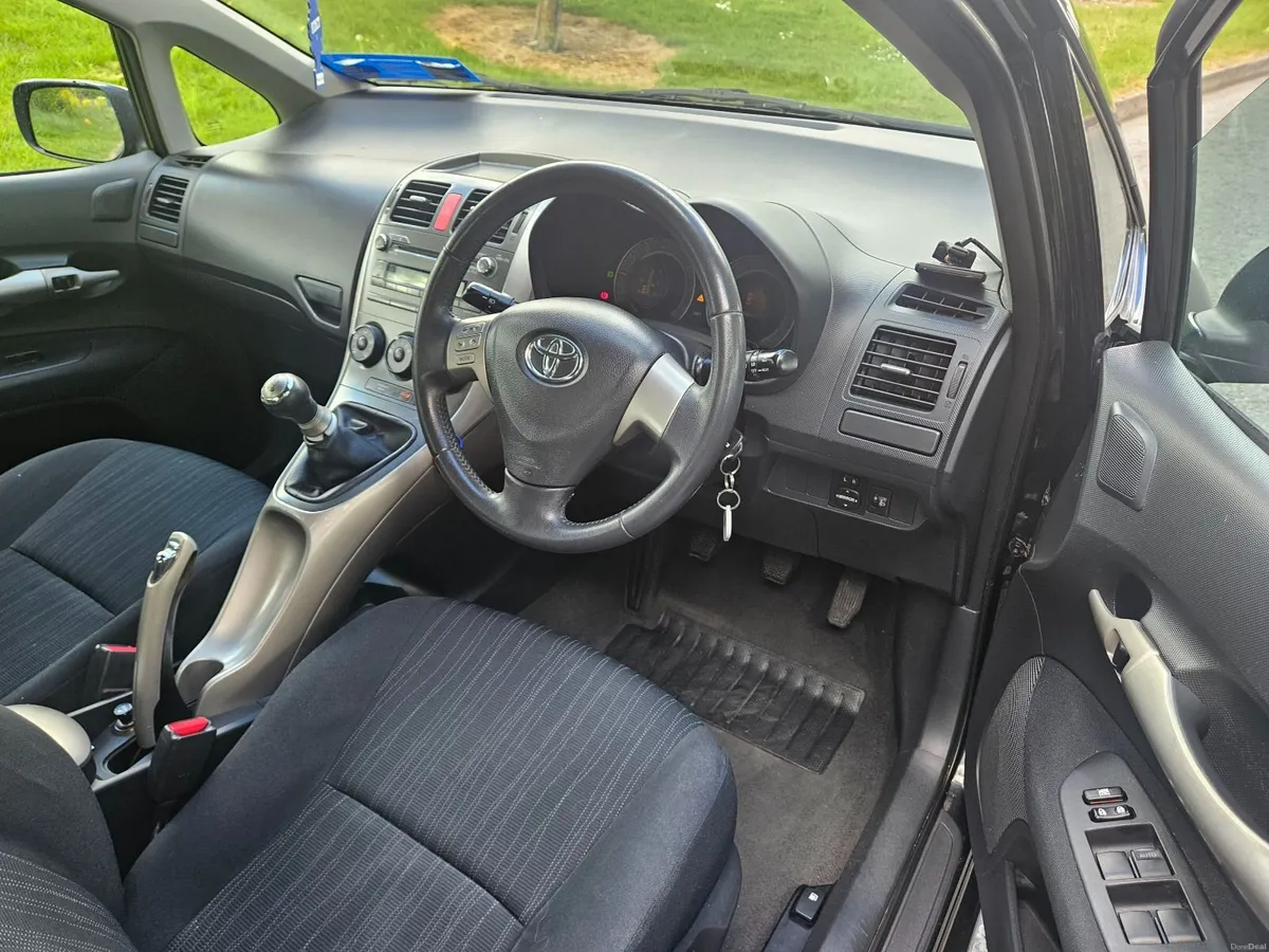 Auris 1,4 luna New NCT - Image 2