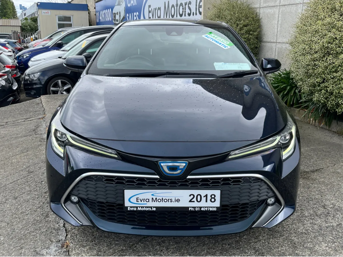 Toyota Corolla HATCHBACK SPORT GZ AUTOMATIC HYBRID - Image 2