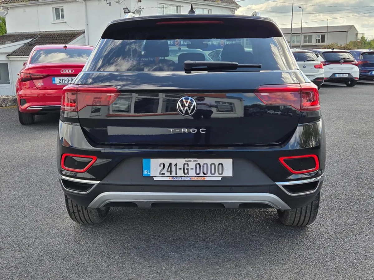 Volkswagen T-Roc 2.0 Diesel Style auto Only 3k kms - Image 5