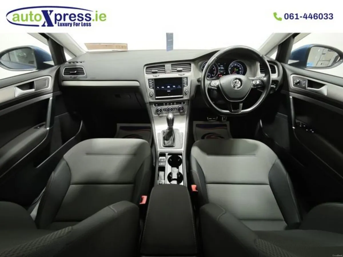 Volkswagen Golf 1.2 TSI Automatic, Reversing camer - Image 4