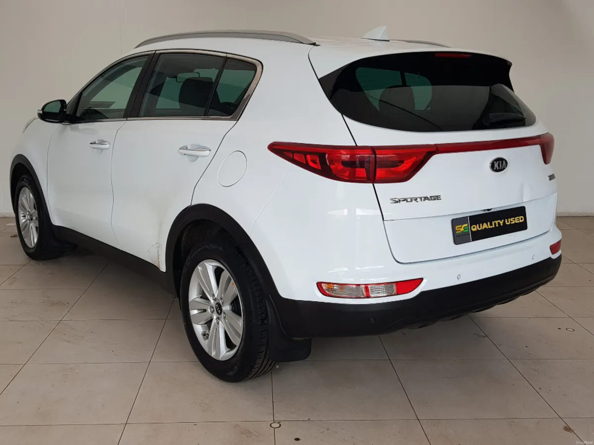 Kia Sportage 1.7 Platinum 5DR - Image 3