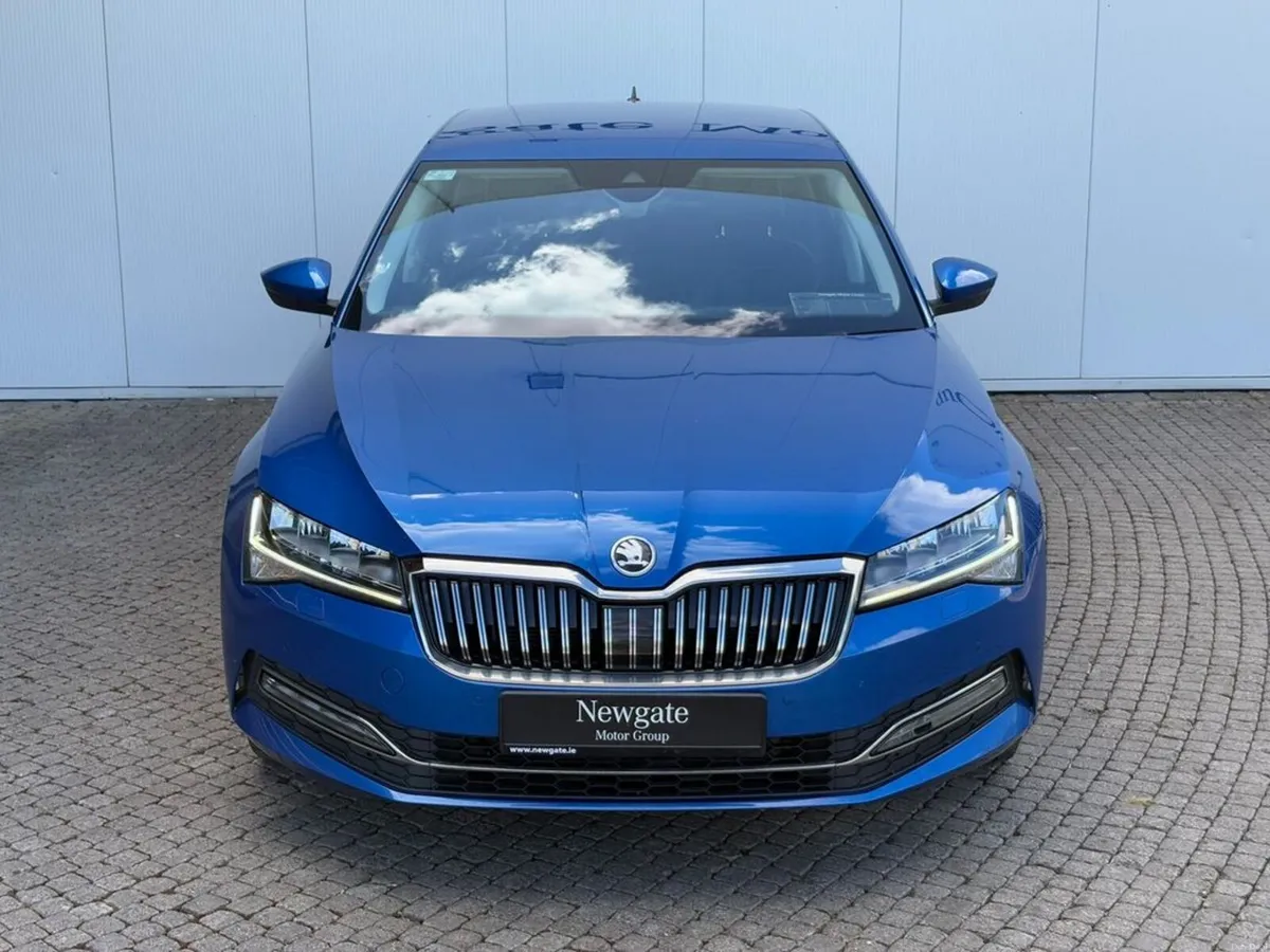 Skoda Superb STY 2.0tdi 150HP 5DR - Image 2