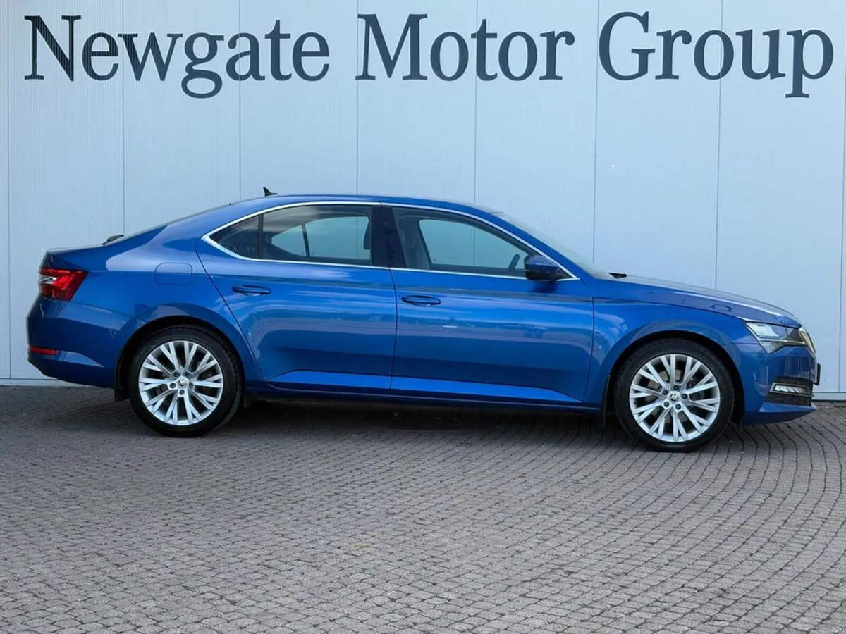 Skoda Superb STY 2.0tdi 150HP 5DR - Image 3