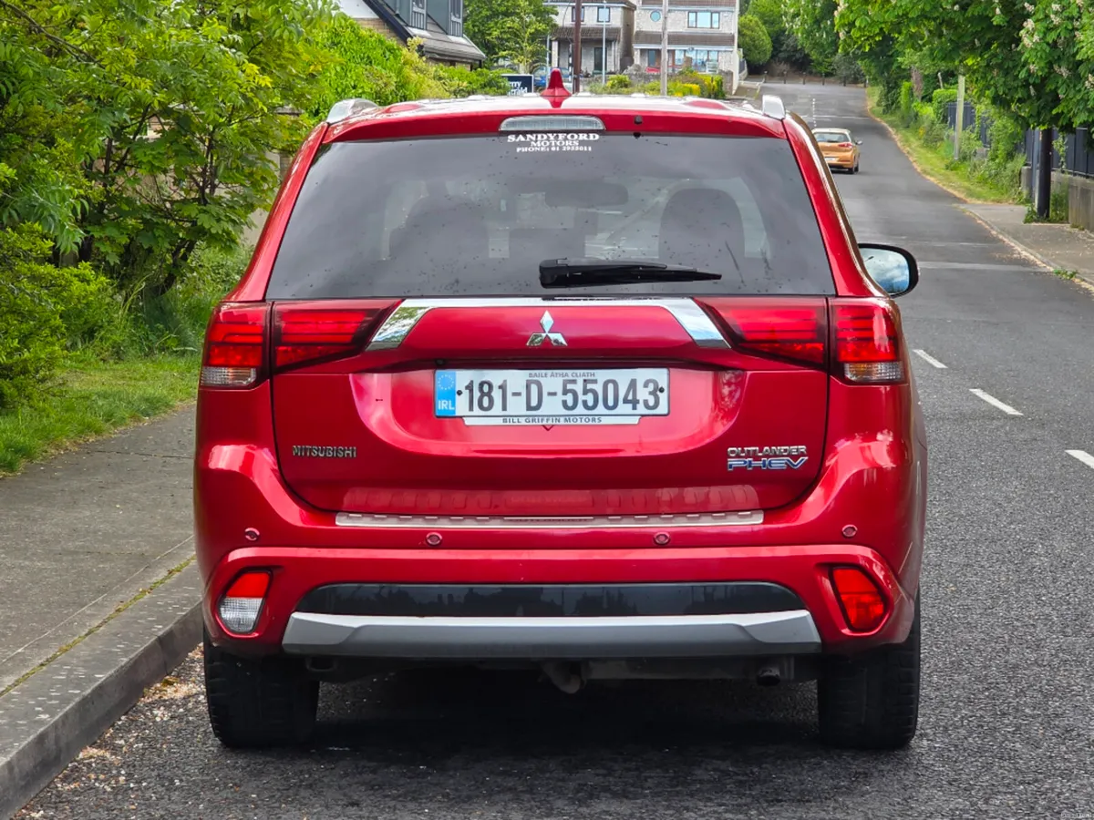 Mitsubishi Outlander 2.0 4HS Phev 200BHP 5DR Auto - Image 4