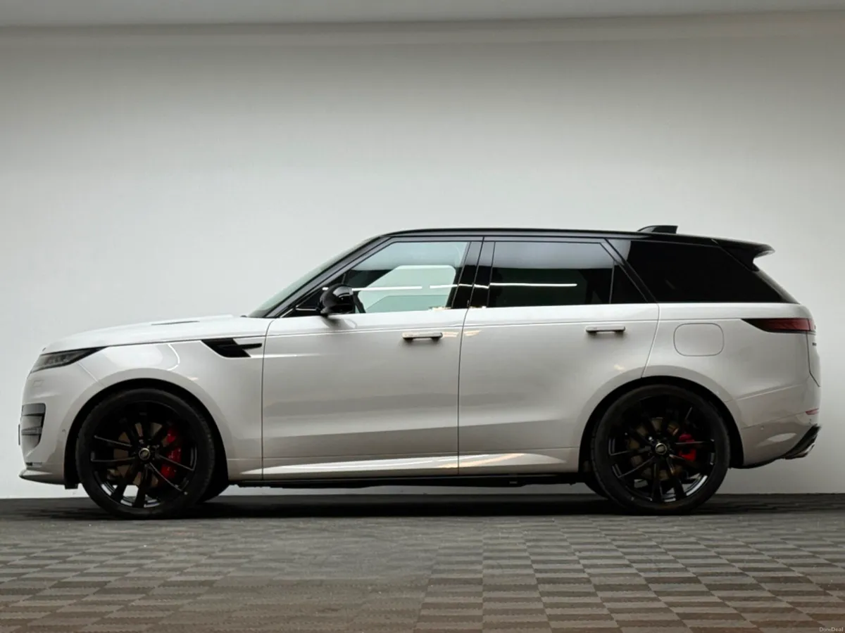 Land Rover Range Rover Sport 261 (2026) RANGE ROVE - Image 4