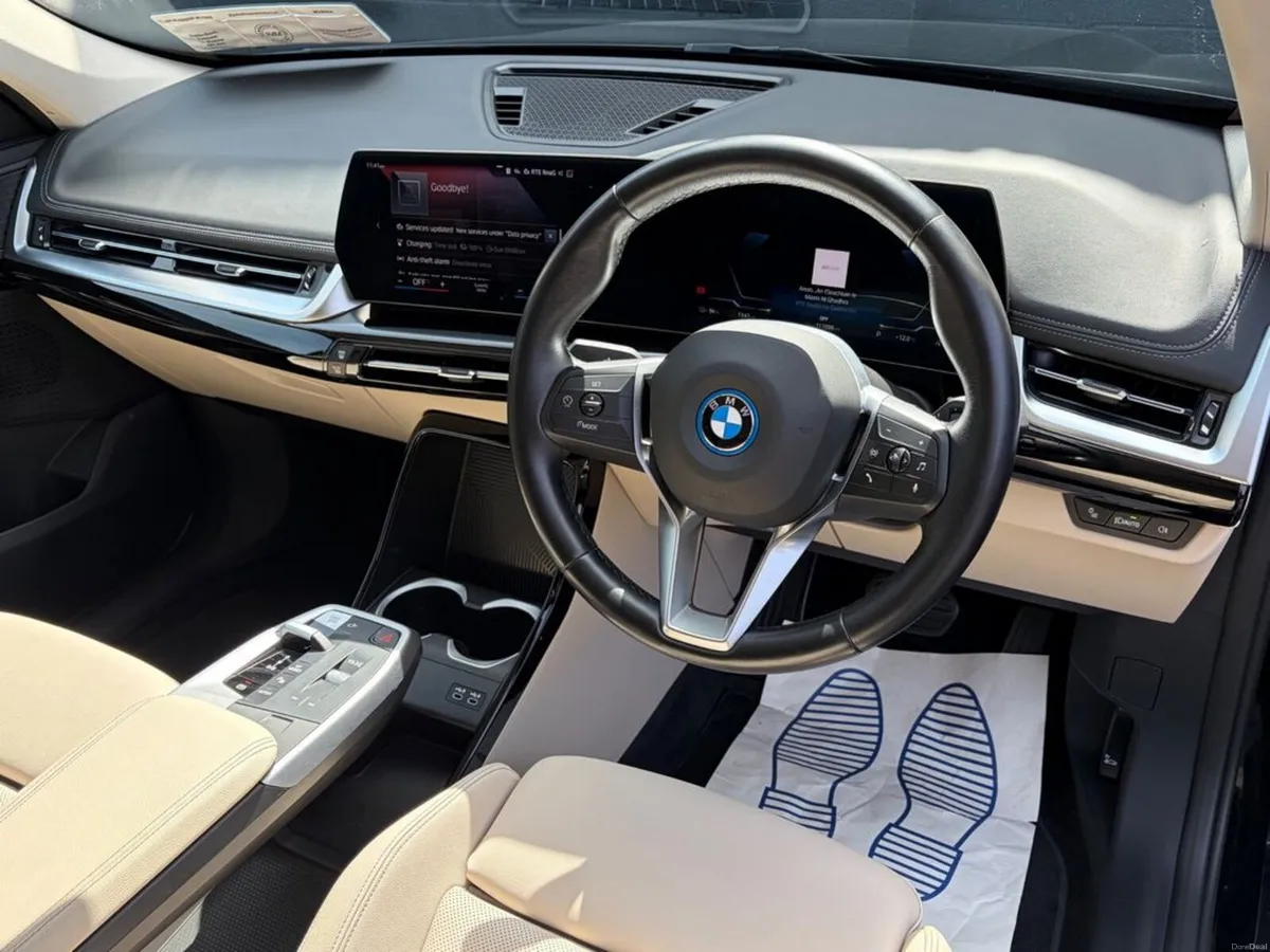 BMW iX1 XDRIVE30 IX1 5DR Auto - Image 2