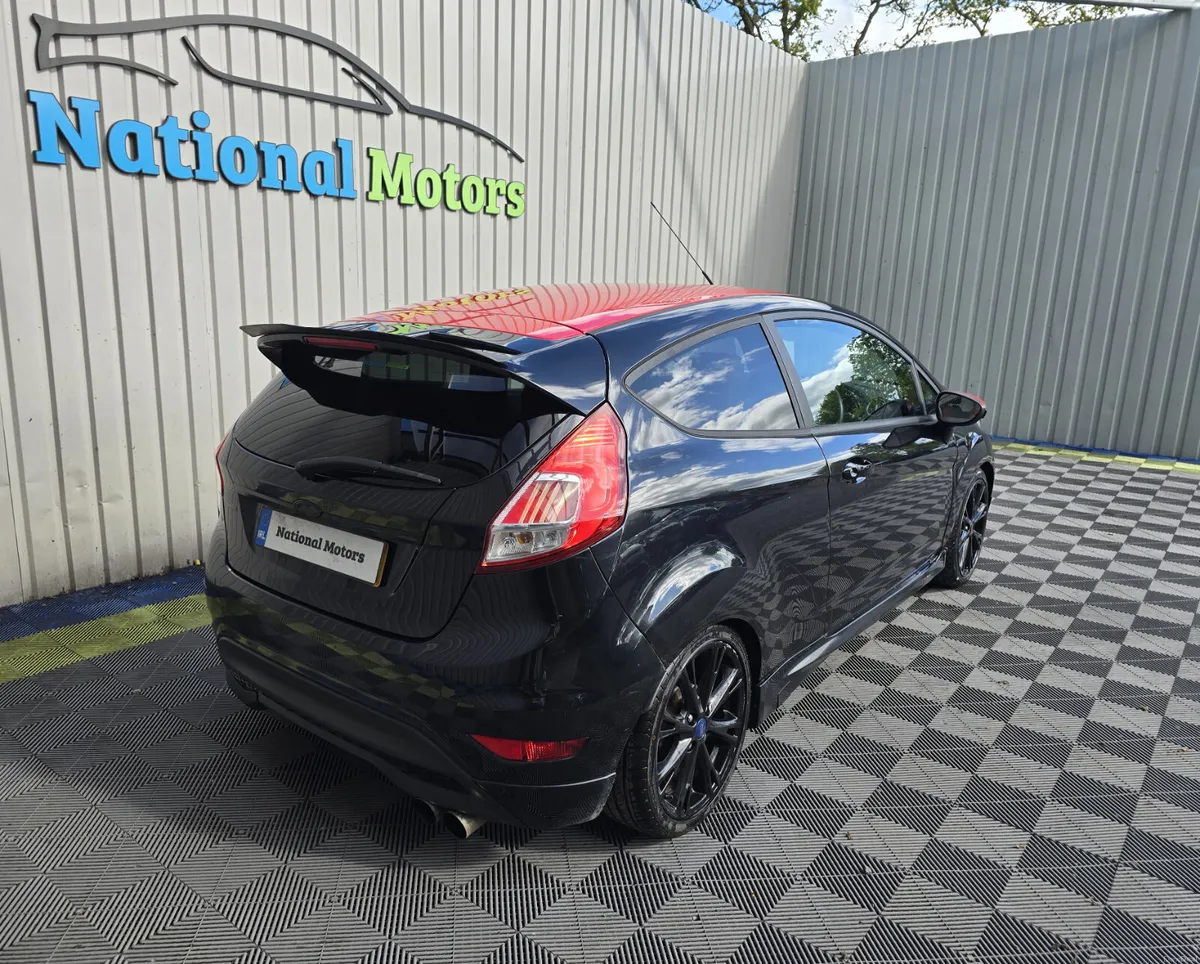 2015 Ford Fiesta ZETEC-S Black ED 1.0 Petrol - Image 3