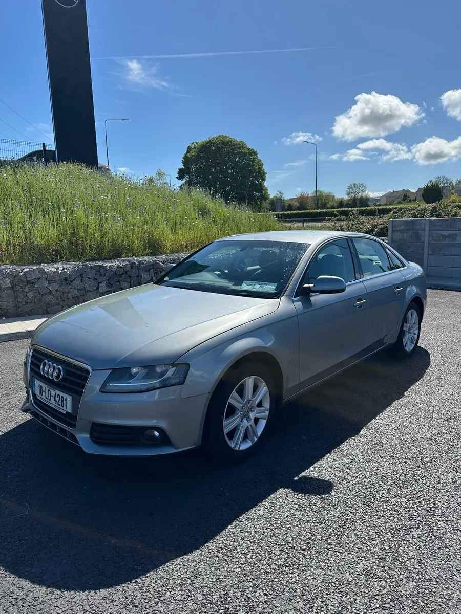 Audi A4 B8 2010 - Image 2