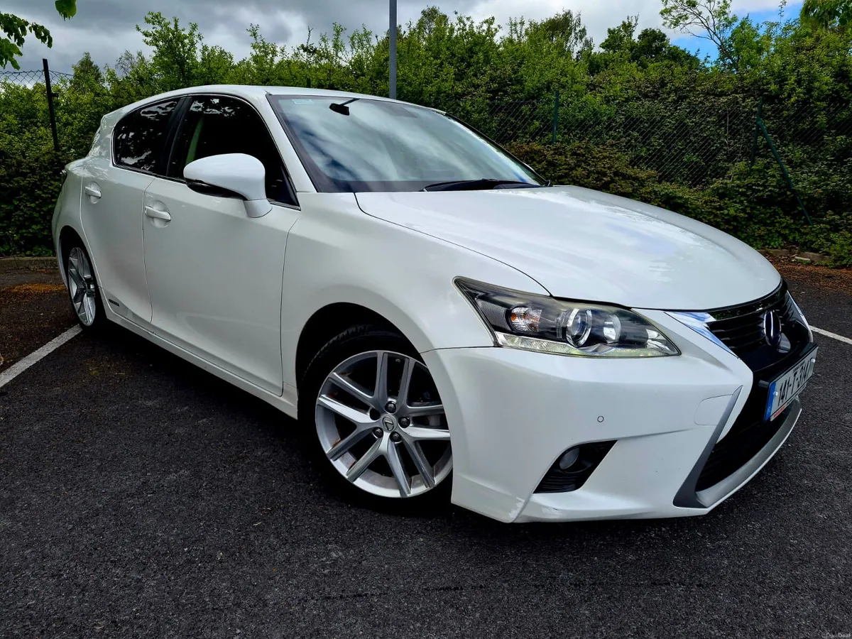 2014 LEXUS CT 200H EXECUTIVE HYBRID AUTO - Image 1