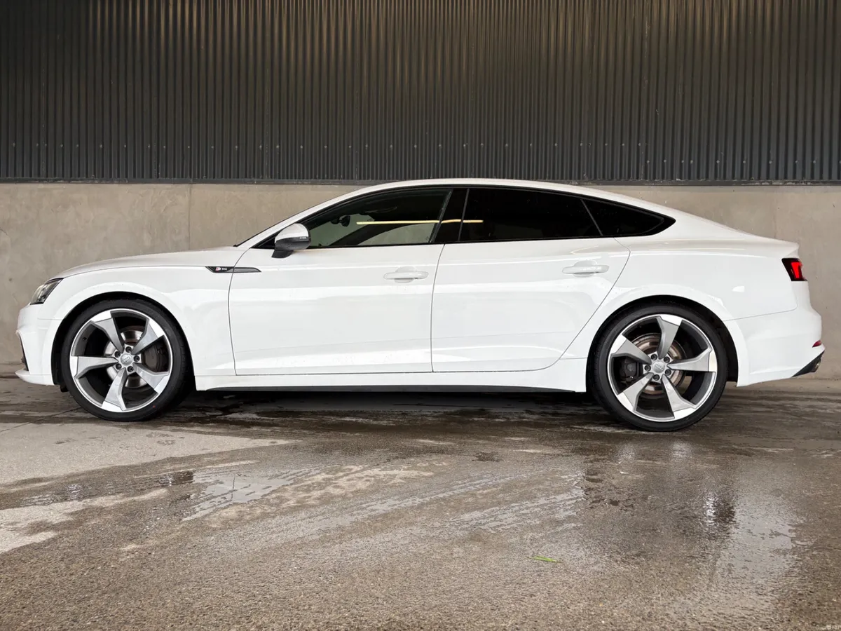 2017 AUDI A5 2.0 TDI 190 BHP S-LINE - Image 3