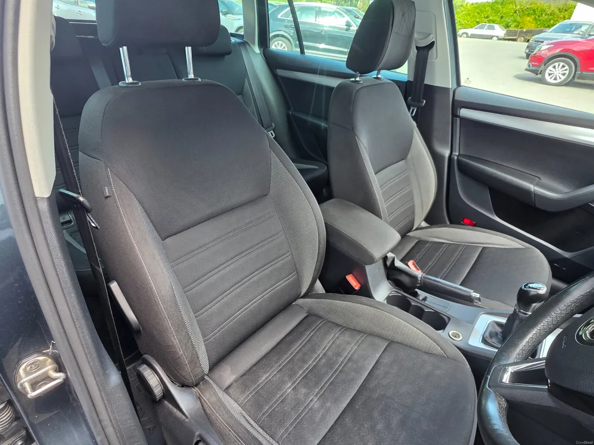 2019 Skoda Octavia 1.6 TDI AMBITION - Image 4