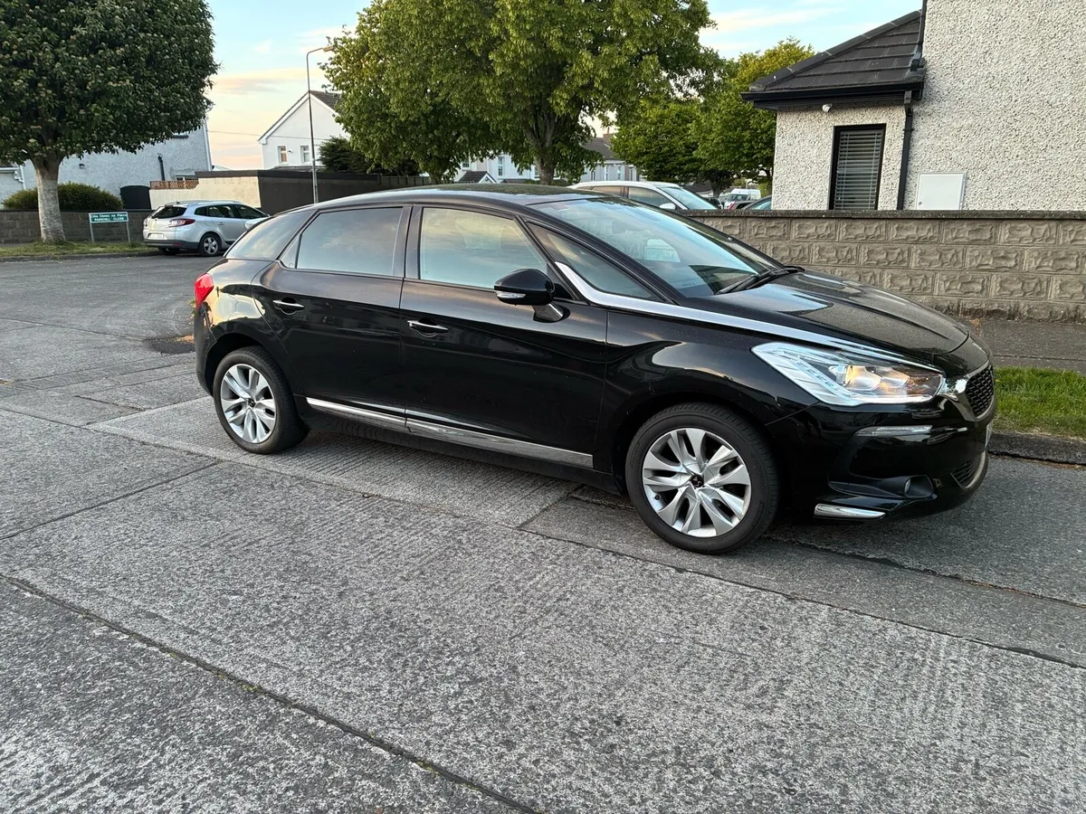 2016 Citroen DS5 - Image 1